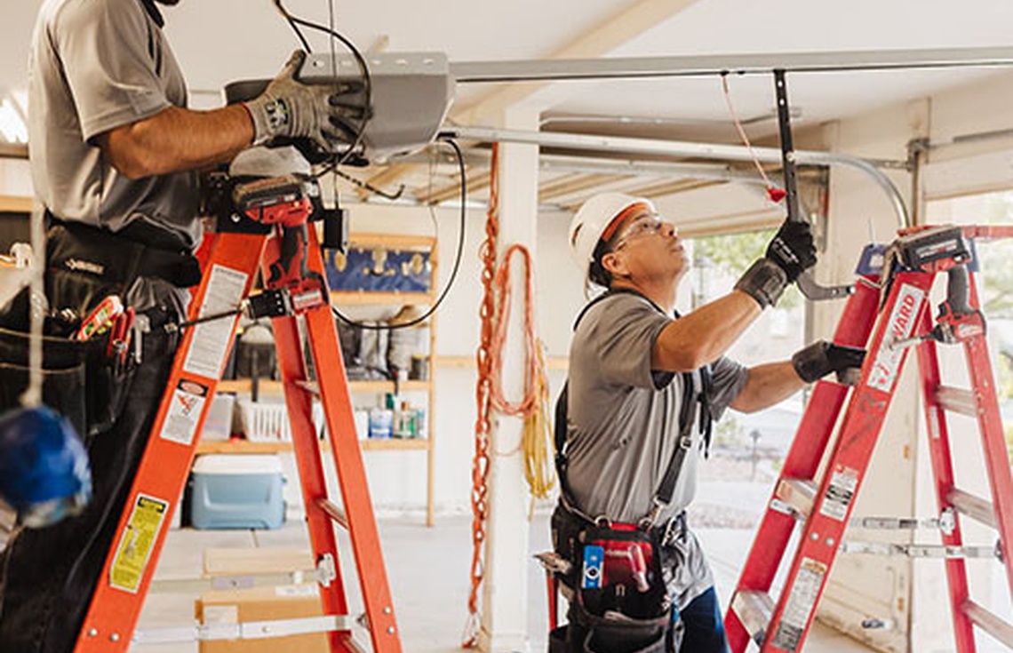 TEMP_Train-the-Trainer_1140x735_focus_people